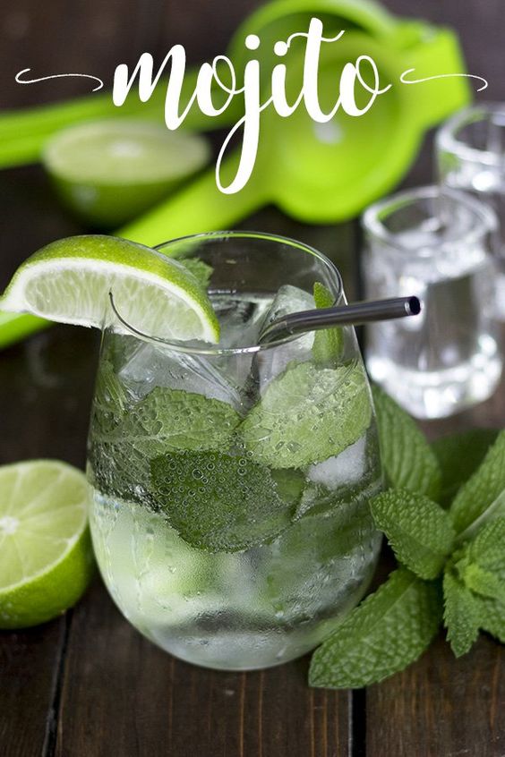 21 Keto Cocktails: The Best Keto Alcoholic Drinks - Green and Keto