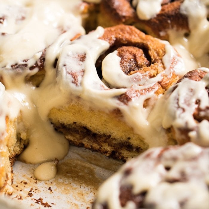 Properly Fluffy ‘N Gooey Cinnamon Rolls 🍥🎥 gluten free, keto & paleo