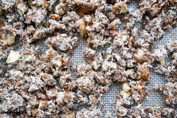 Cinnamon Keto Granola | 5 Ingredients!