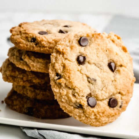 Keto Chocolate Chip Cookies