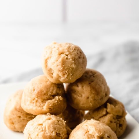 Keto Peanut Butter Fat Bombs