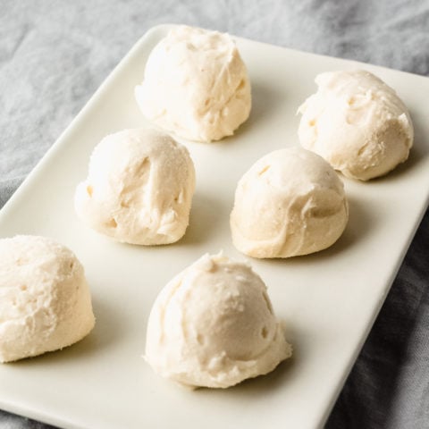 Keto Cheesecake Fat Bombs