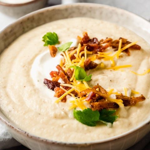 Keto Roasted Cauliflower Soup