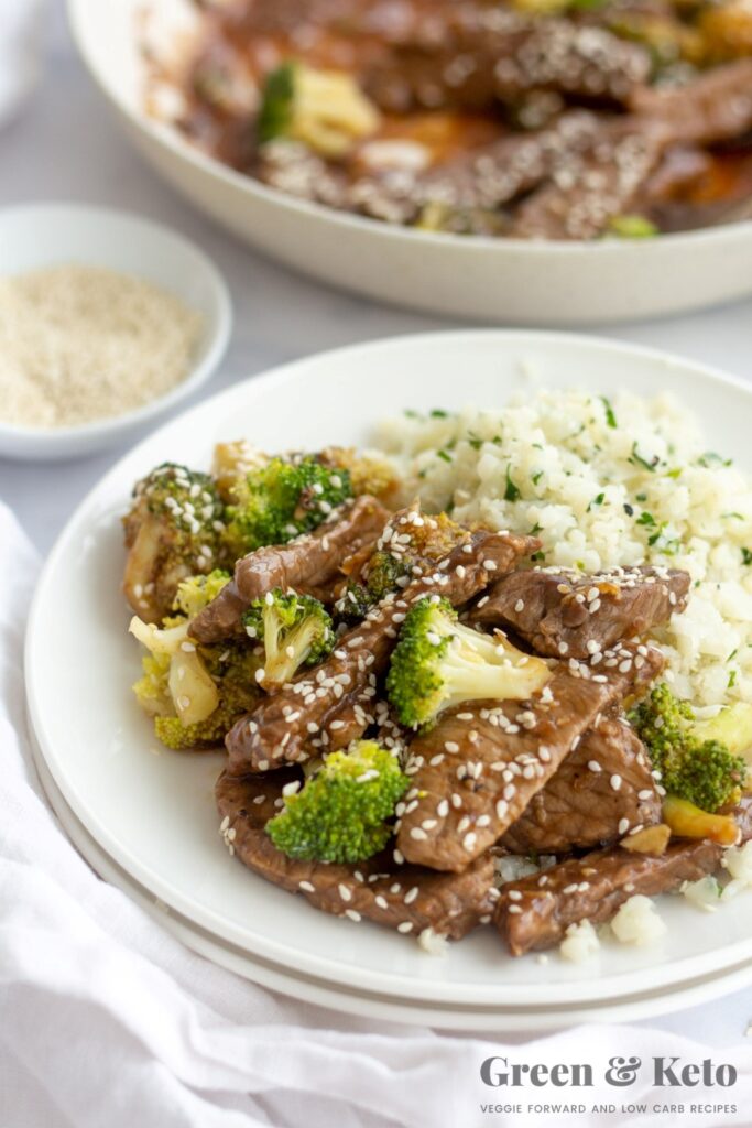 Delicious Keto Beef And Broccoli (Low Carb) Recipe - Green and Keto